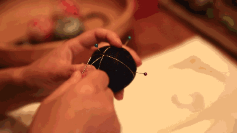 图片2.用针定点线球位置.png
