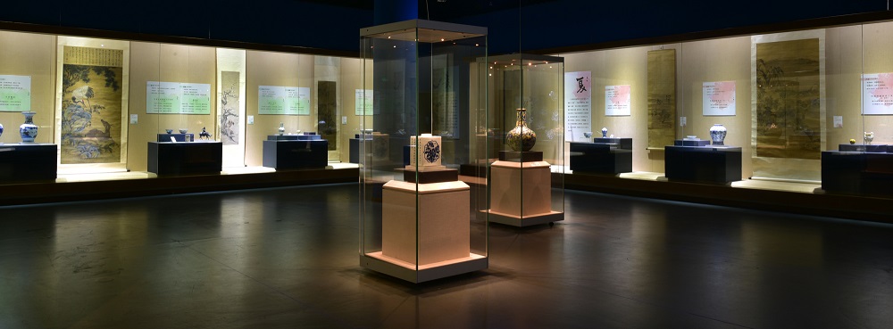 03《中国古典季节美学展》展厅全景.JPG