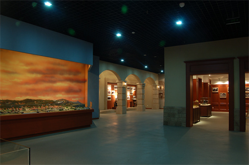 展厅照片：青岛史话——岁月回眸1（近代史）.jpg